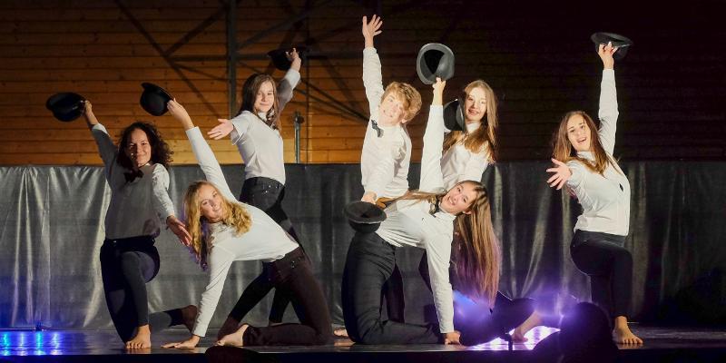Schlusspose im Englisch-Musicalcamp in Klagenfurt