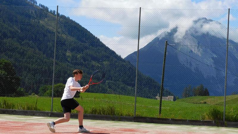 Kinder des Tenniscamps lernen viel