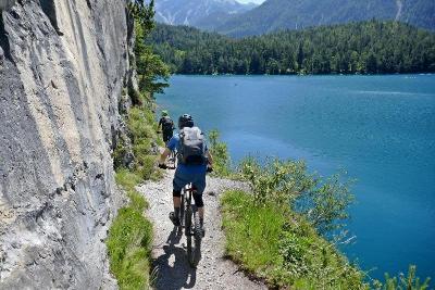 Mountainbike-Wochenendtour Zugspitze Mountainbike-Wochenendtour Zugspitze - Tirol