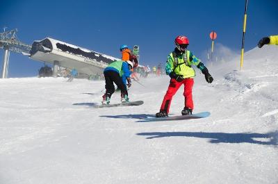 Snowboard-Lager 2024